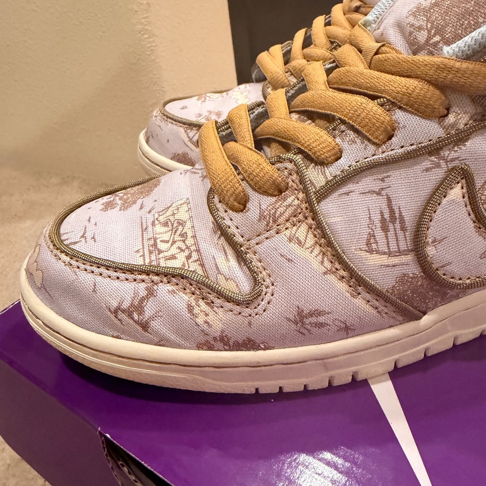 Nike Dunks - image 6